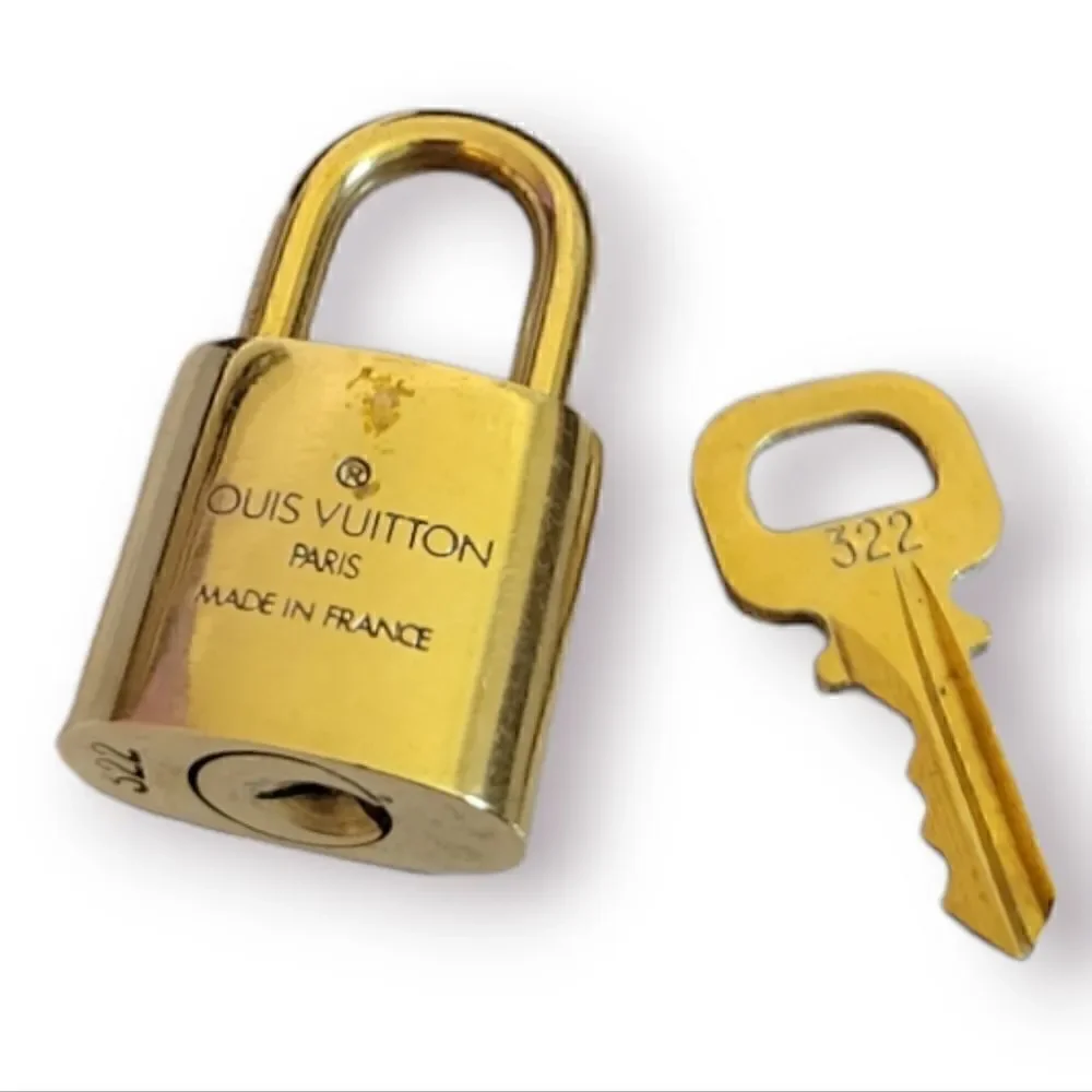 Louis Vuitton Padlock and Key #322